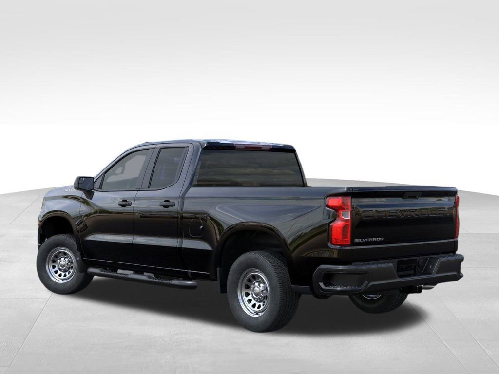 2026 Chevrolet Silverado 1500 photo 3