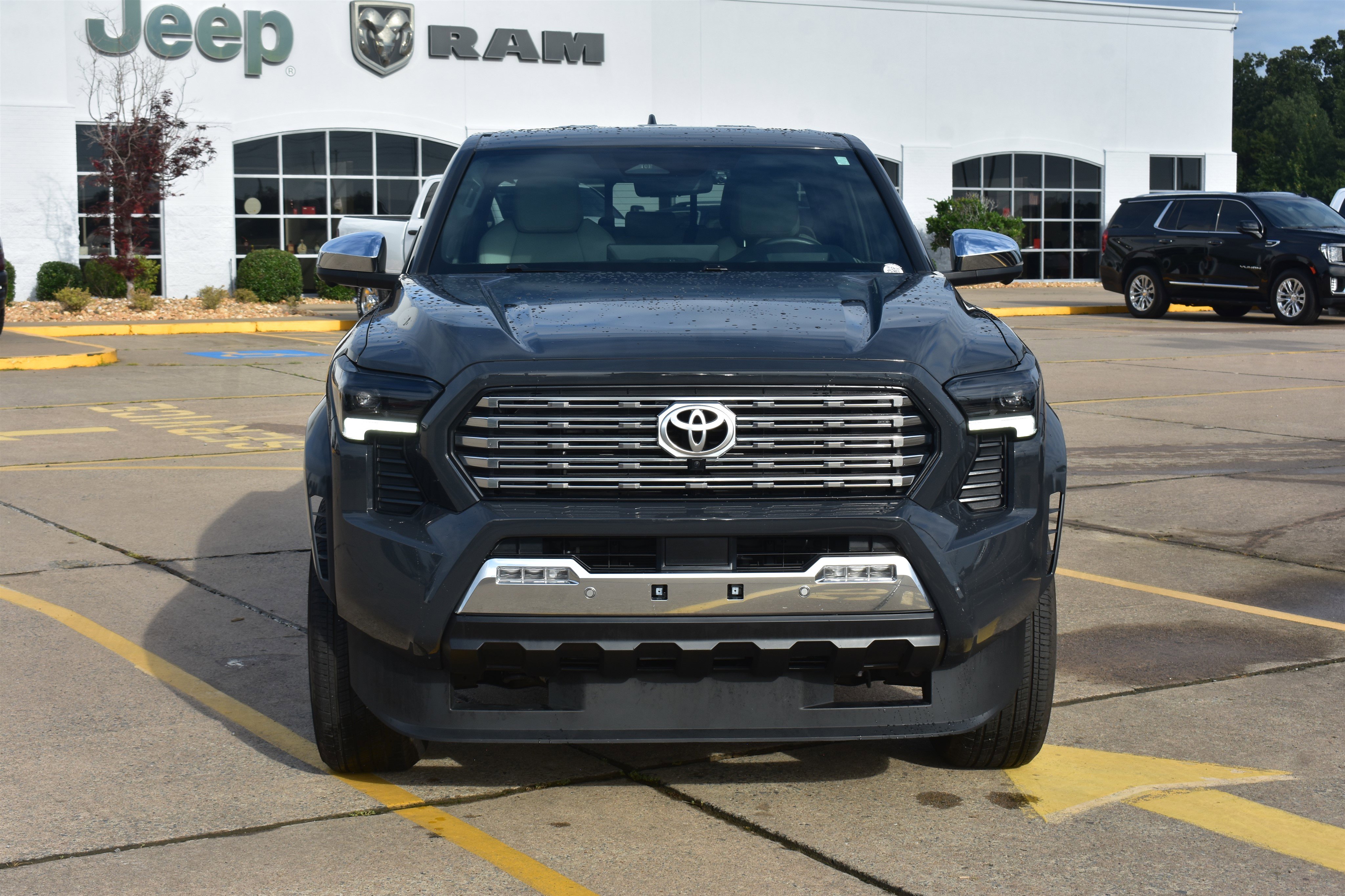 Used 2024 Toyota Tacoma Limited with VIN 3TYLB5JN5RT039552 for sale in Little Rock