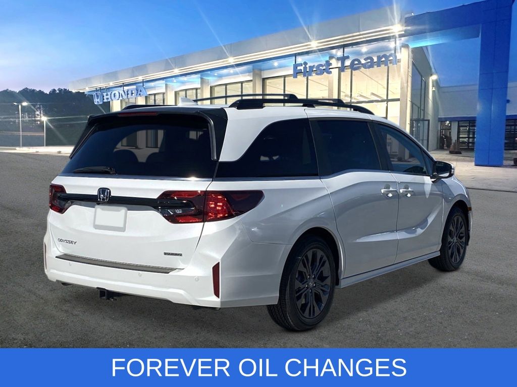 2026 Honda Odyssey Touring photo 4