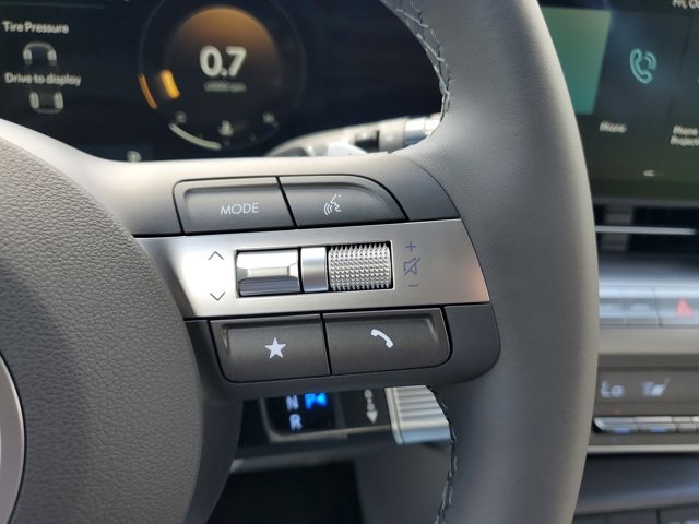 2026 Hyundai Kona SEL photo 15