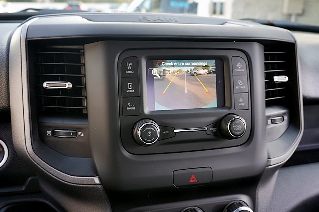 New 2024 Bright White Clear-Coat Exterior Paint RAM Tradesman image 32