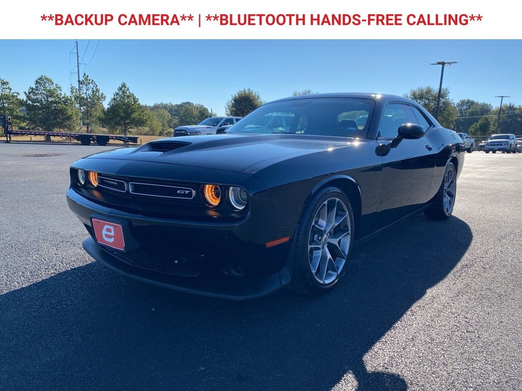 2023 Dodge Challenger GT photo 3