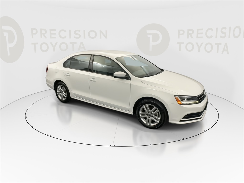 3VW2B7AJ4JM204220