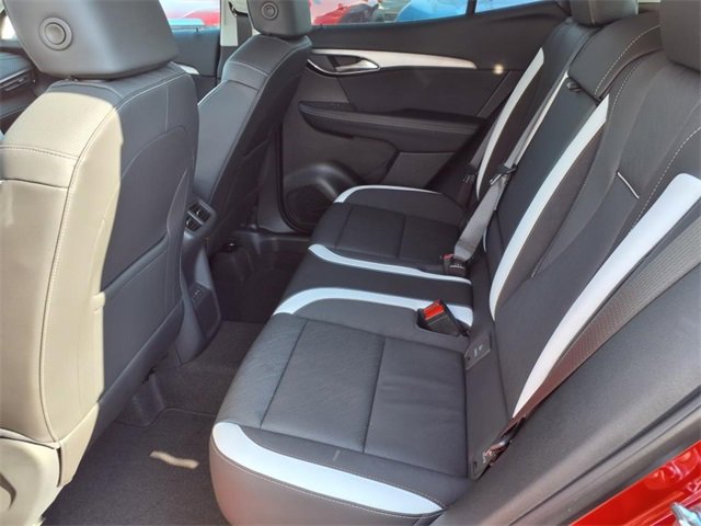 2025 Buick Envision Sport Touring photo 6
