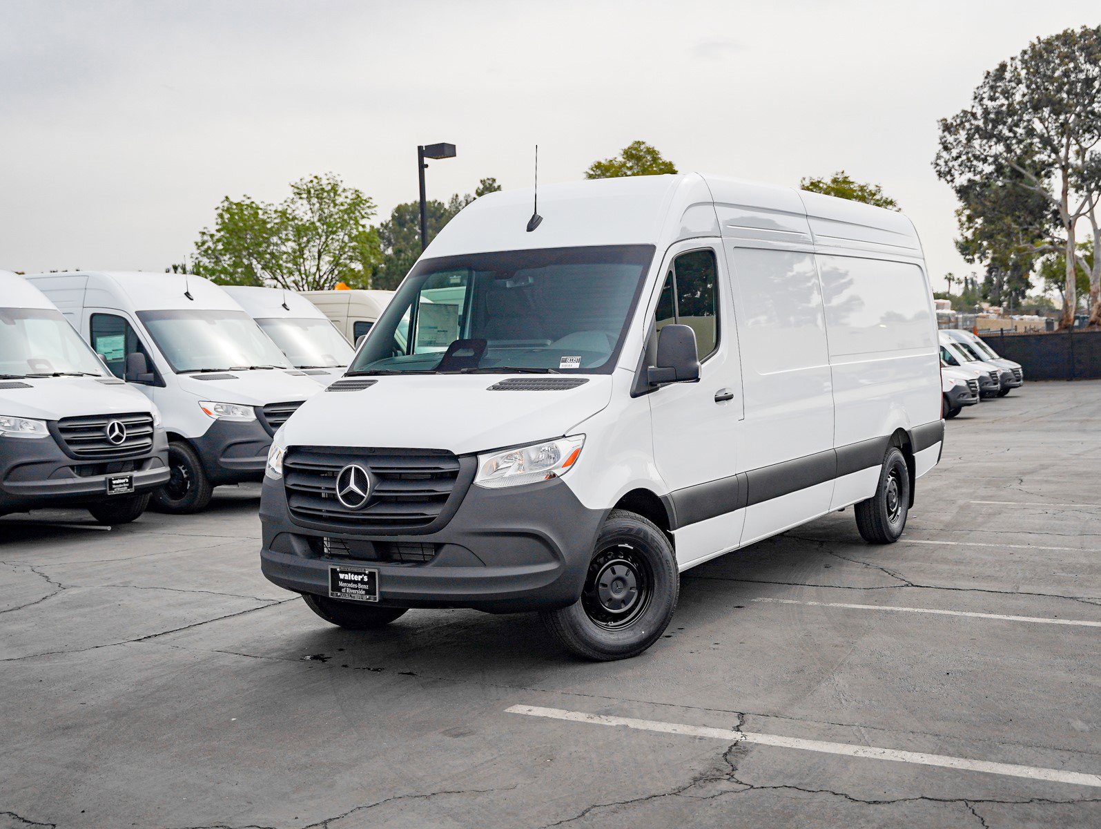 2025 Mercedes-Benz Sprinter Cargo Van Base's photo