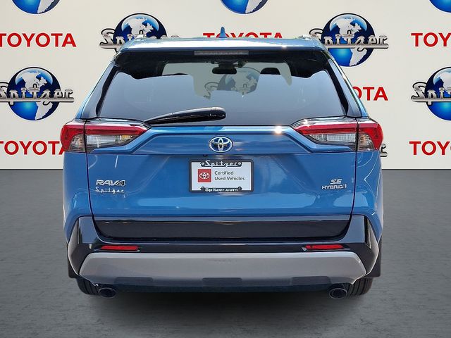 2023 Toyota RAV4 Hybrid SE photo 4