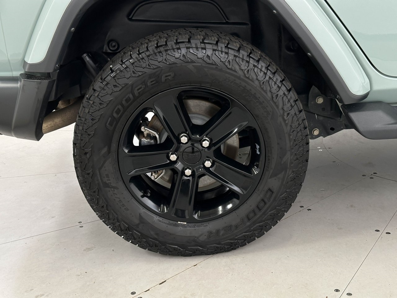 2023 Jeep Wrangler Altitude photo 31