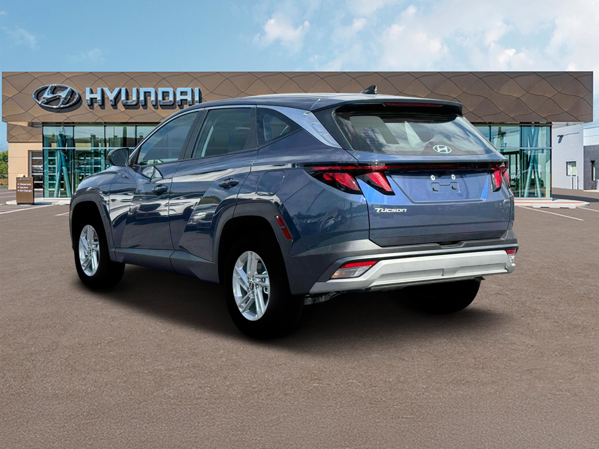 2025 Hyundai Tucson SE photo 3