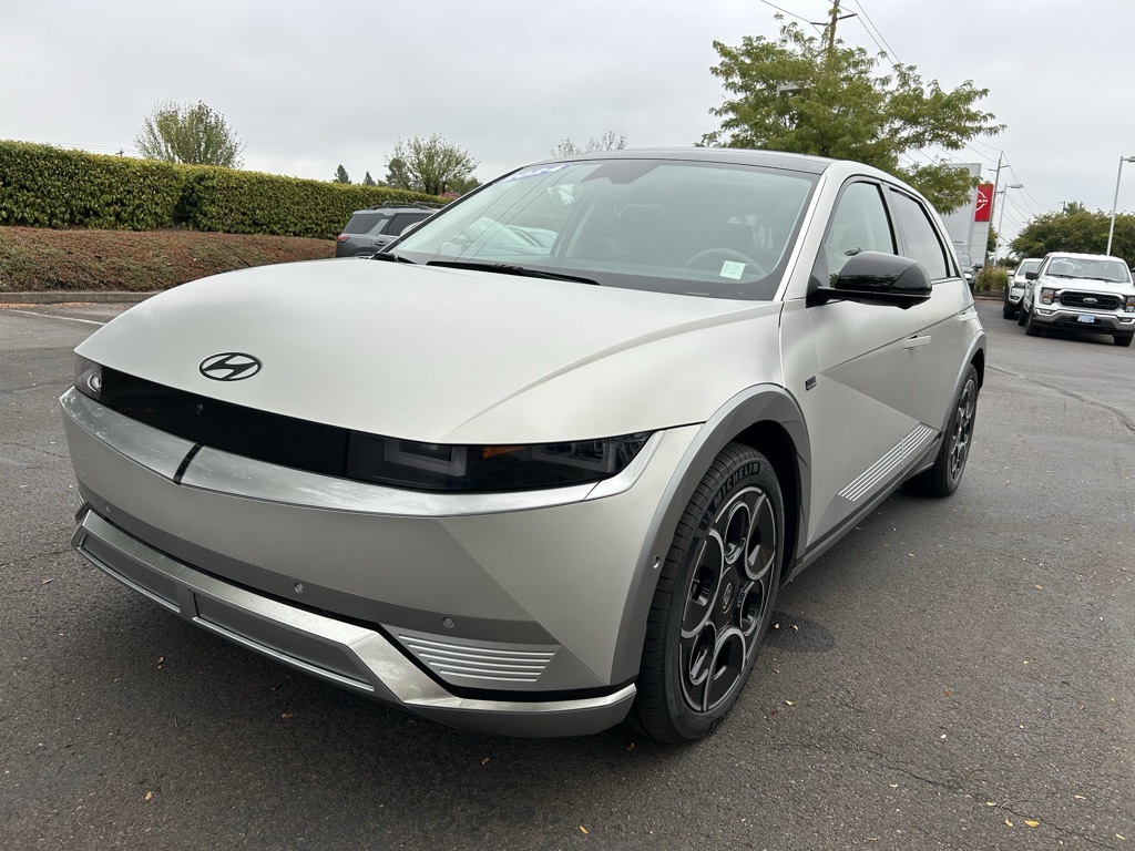 2024 Hyundai Ioniq 5 Limited photo 3