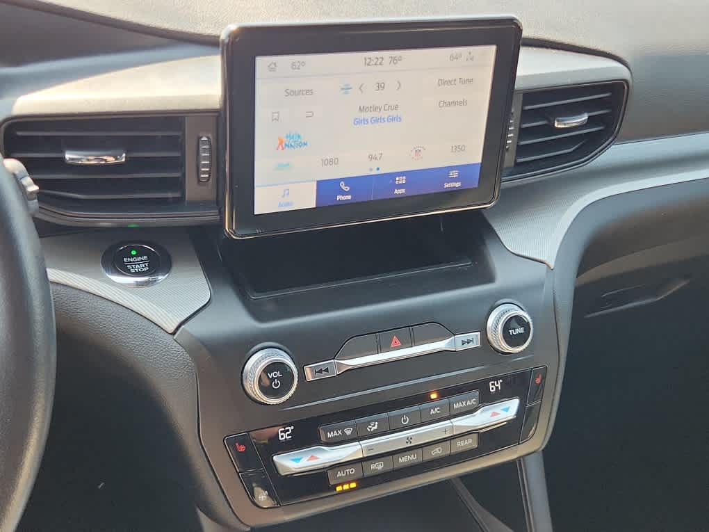 2020 Ford Explorer XLT photo 14