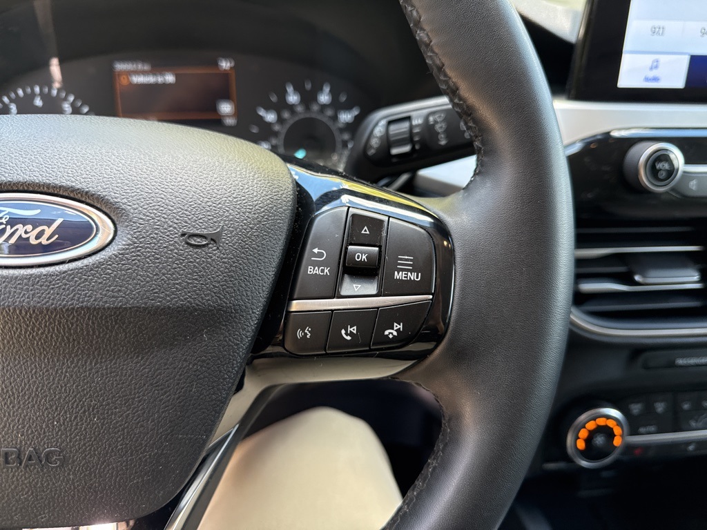 2022 Ford Escape SE photo 27