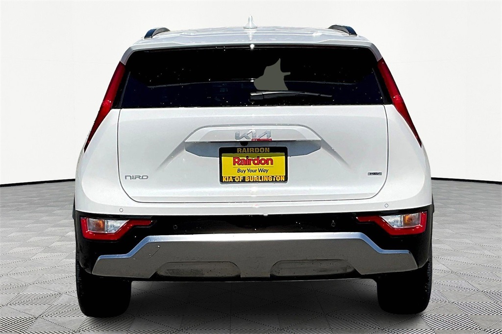 2025 Kia Niro SX photo 4