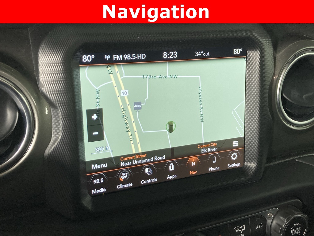 2023 Jeep Wrangler Sahara photo 3
