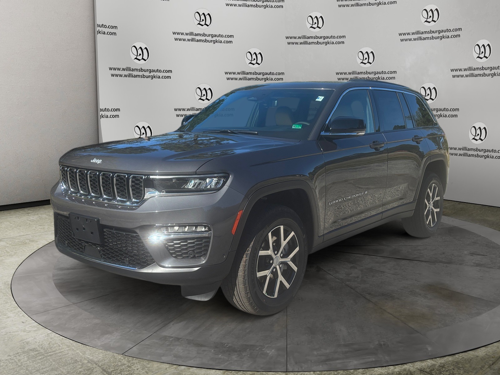 2025 Jeep Grand Cherokee Limited's photo