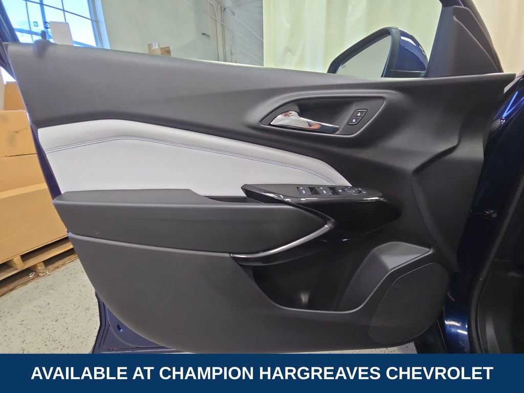 2024 Chevrolet Trax photo 22