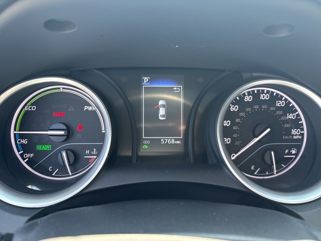 2023 Toyota Camry Hybrid LE photo 14