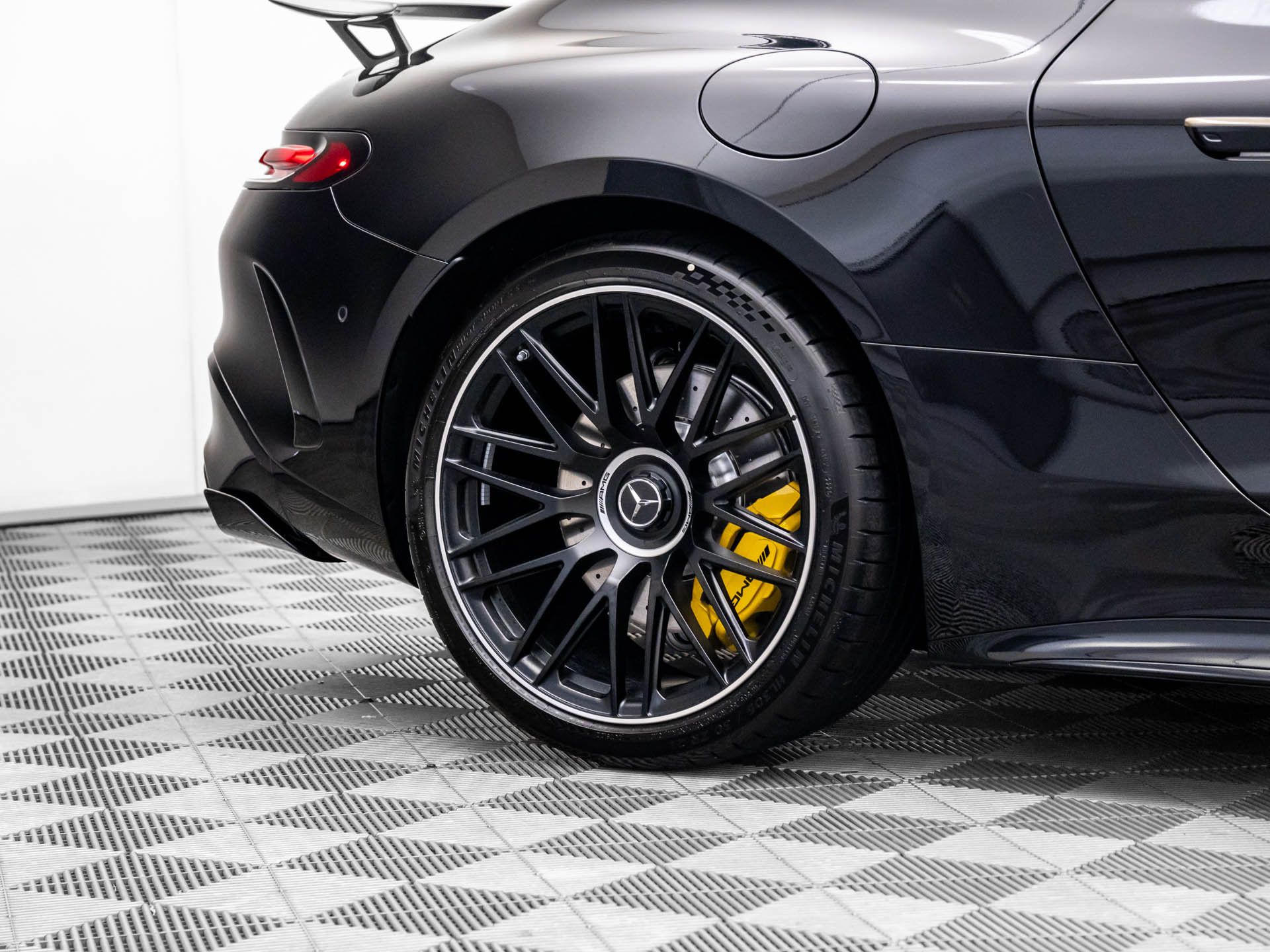 2026 Mercedes Benz AMG GT photo 35