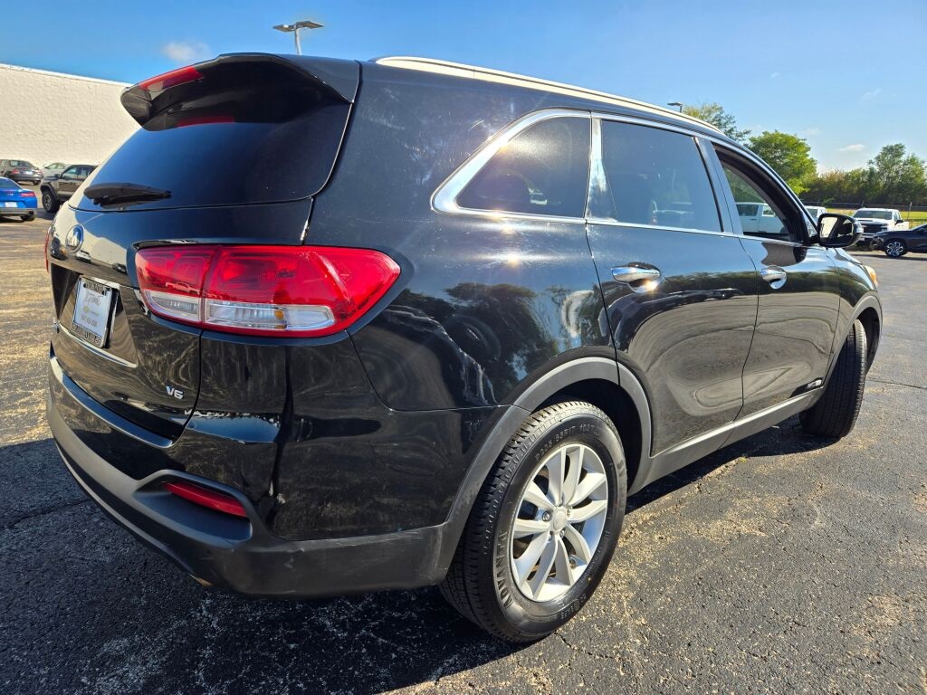2017 Kia Sorento LX photo 7