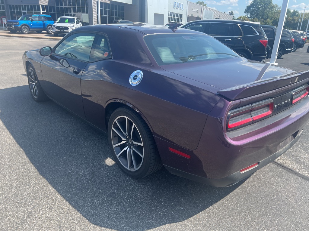 2021 Dodge Challenger R/T photo 10