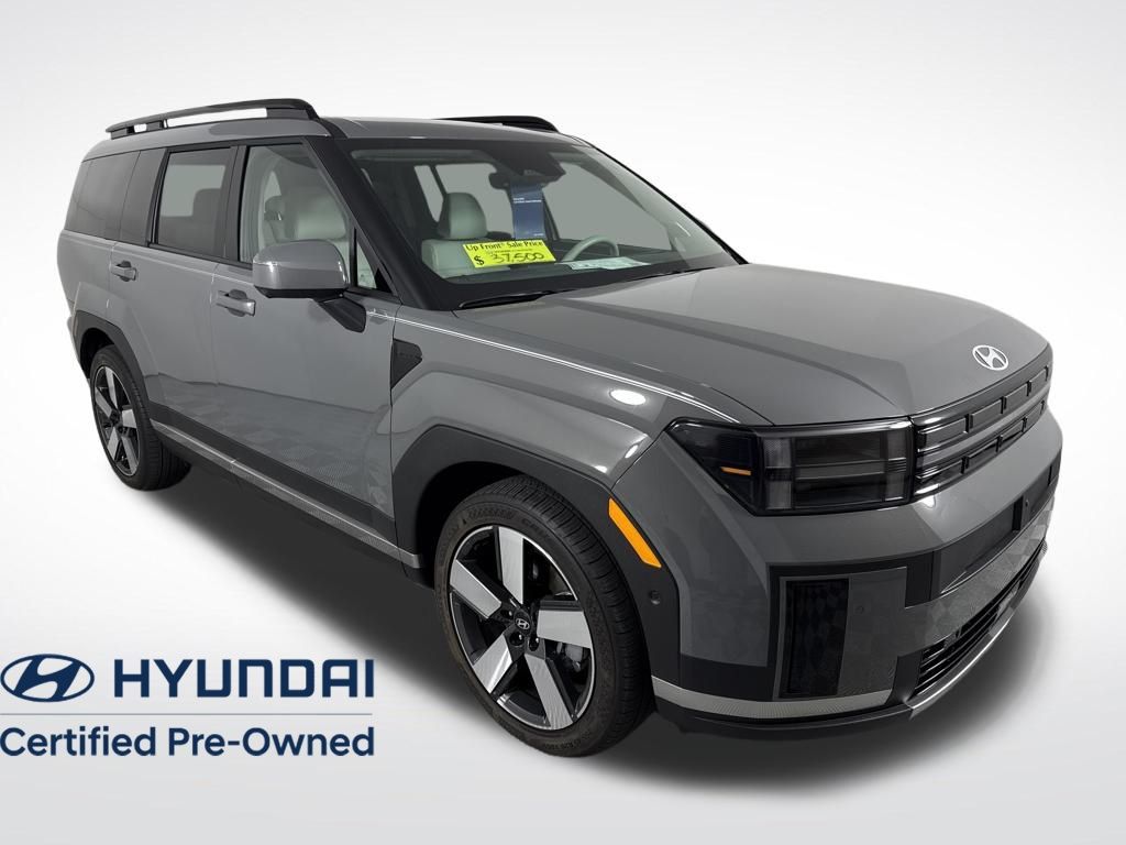 2025 Hyundai Santa Fe Limited's photo