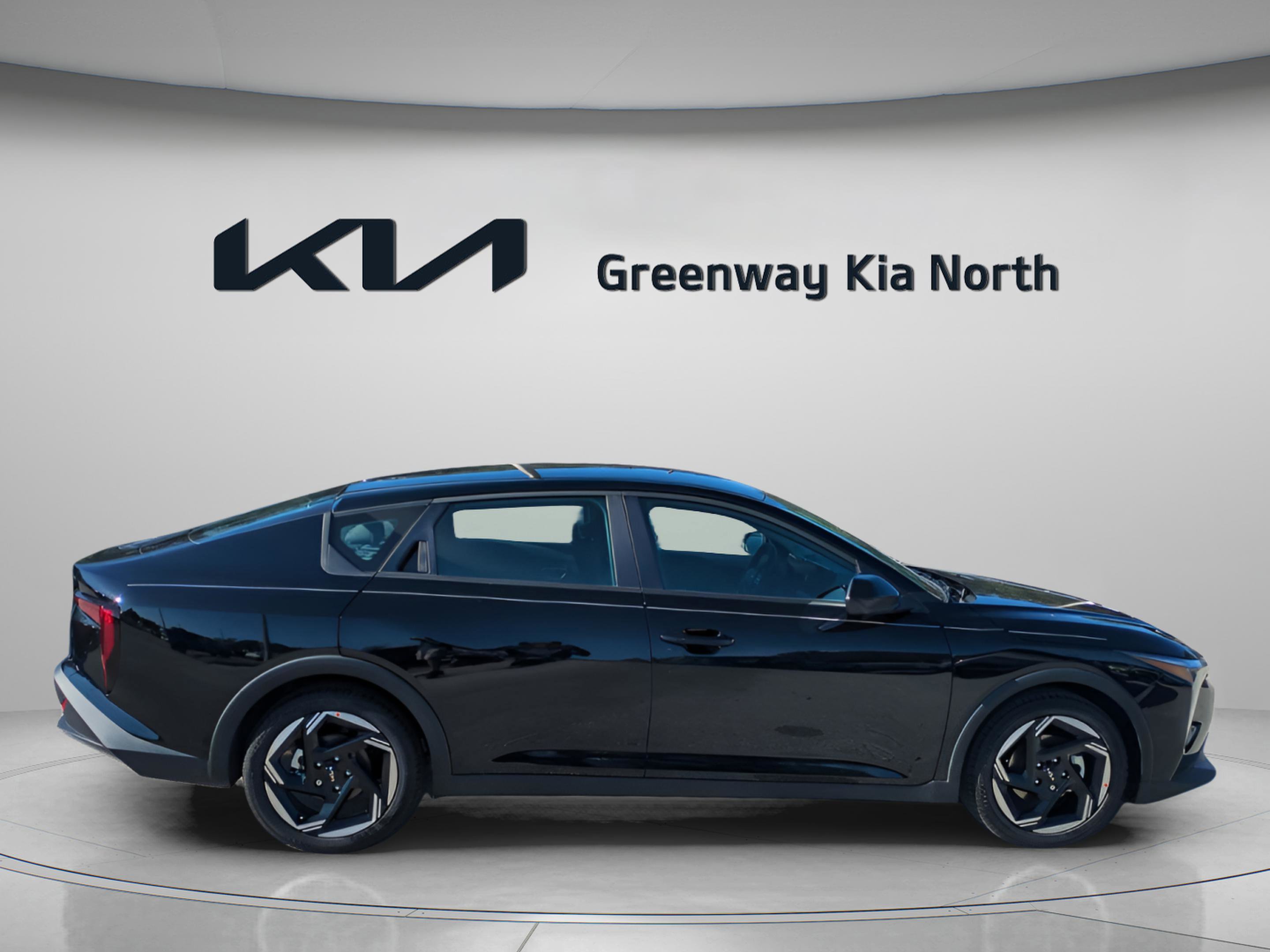 2025 Kia K4 EX photo 9