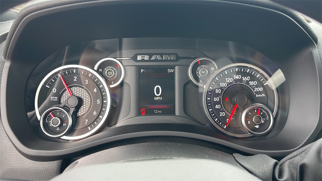 2026 Ram 2500 Tradesman photo 17