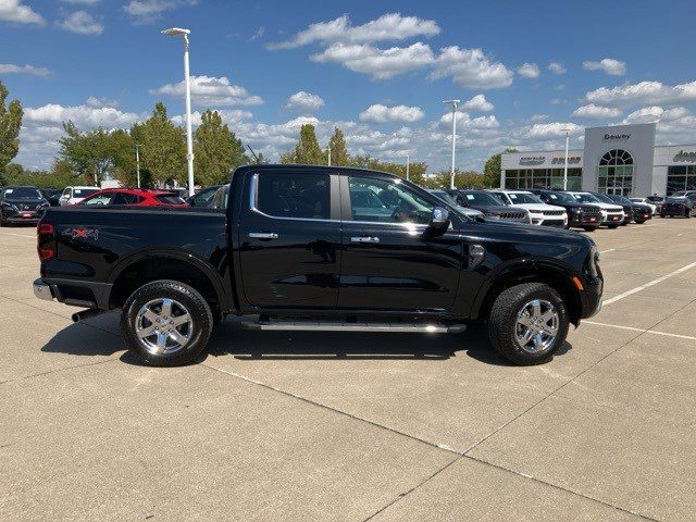 2024 Ford Ranger Lariat photo 3