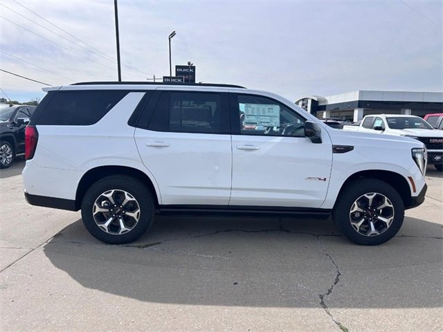 2026 Gmc Yukon AT4 Ultimate photo 2