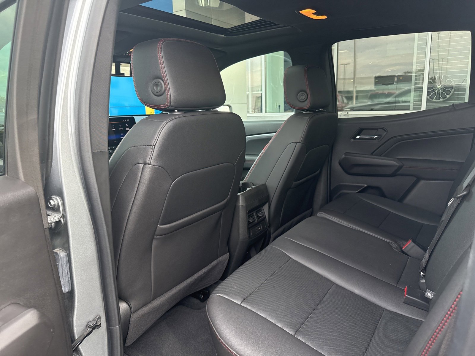 2023 Chevrolet Colorado Z71 photo 15