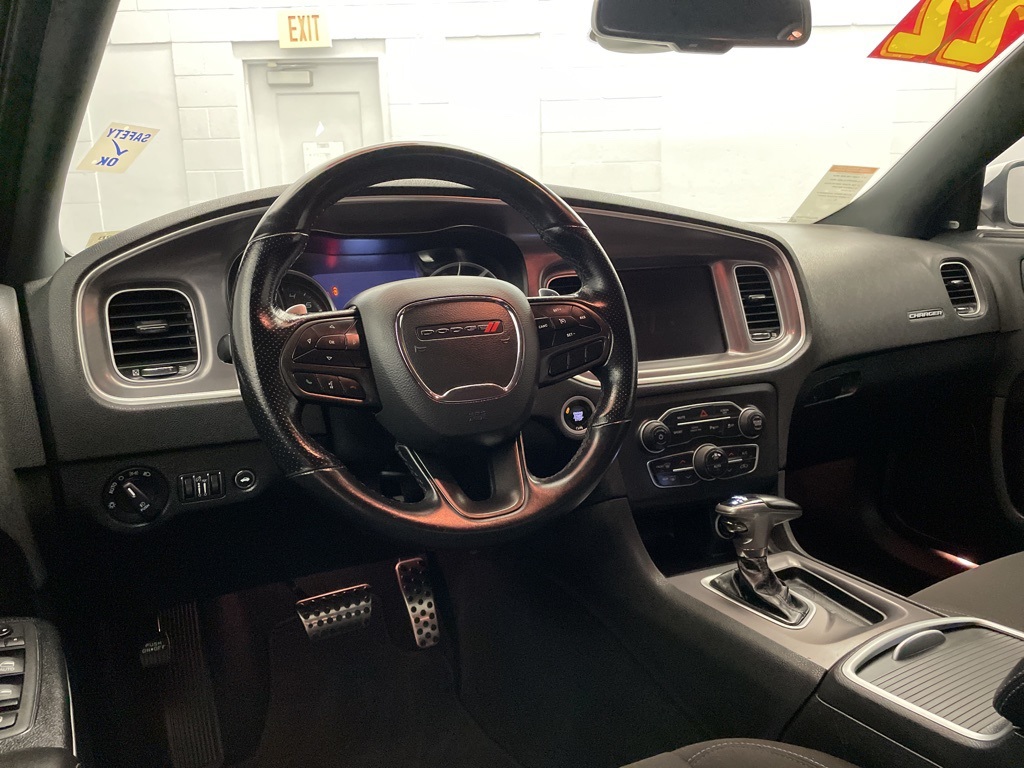 2022 Dodge Charger R/T photo 9