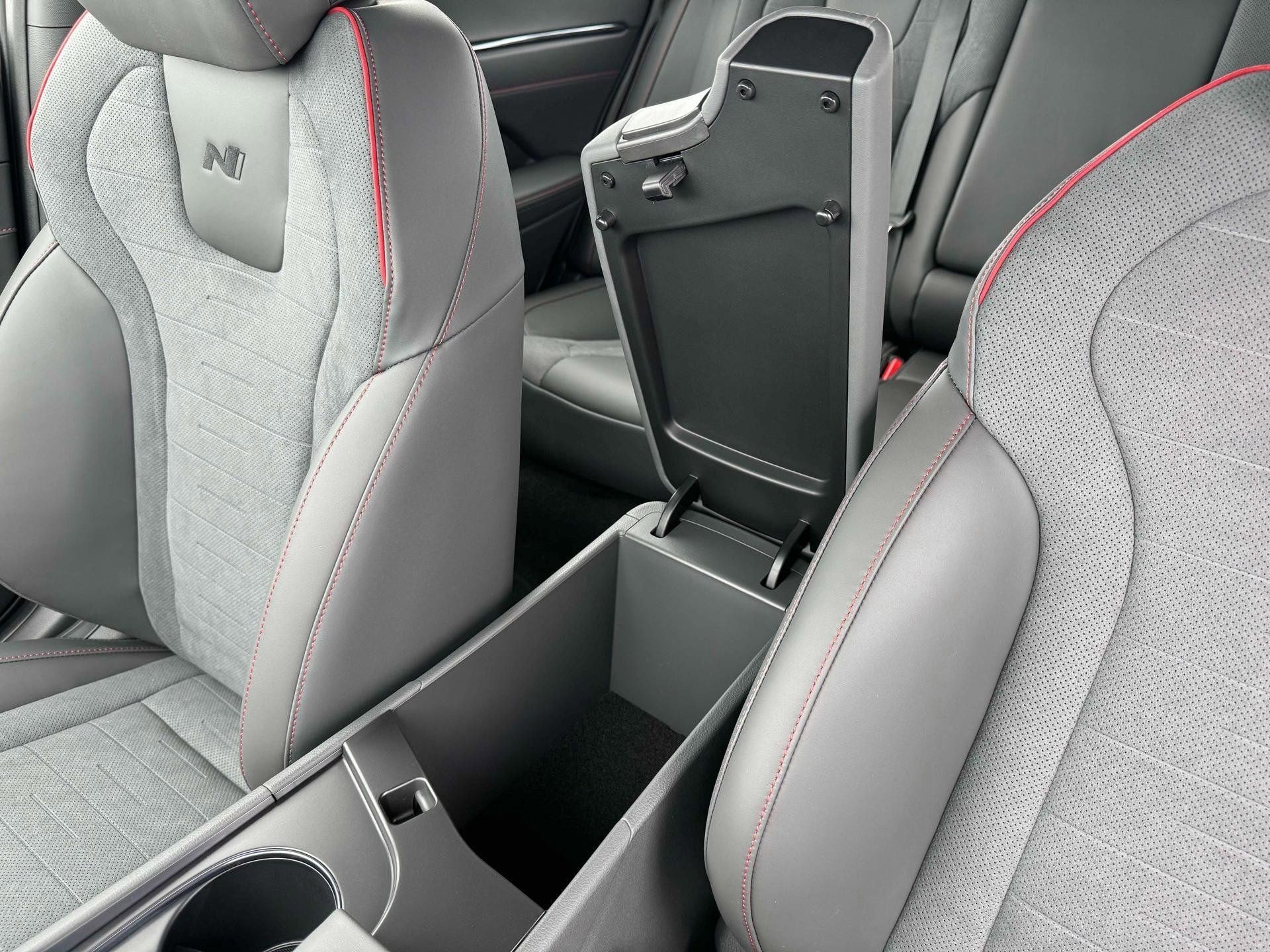 2025 Hyundai Sonata N Line photo 18