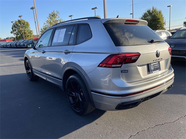 2023 Volkswagen Tiguan SE R-Line Black photo 3
