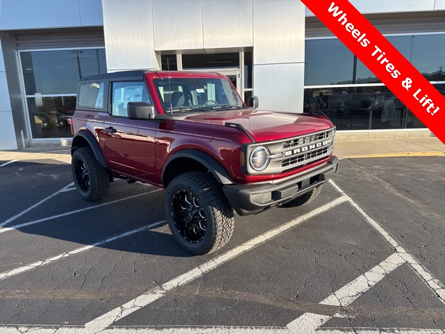 2025 Ford Bronco Base photo 7
