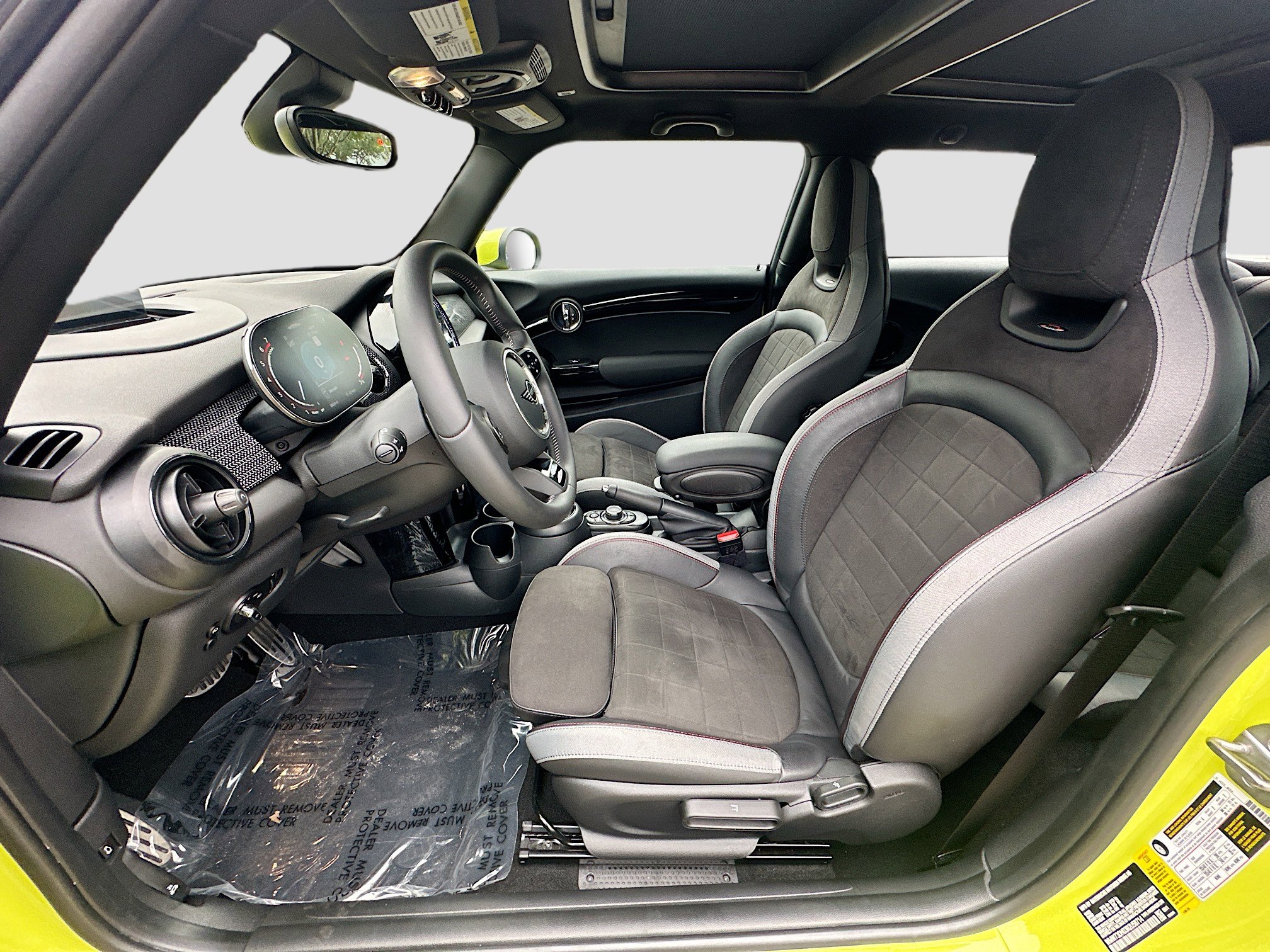 2024 Mini Cooper Hardtop John Cooper Works photo 21