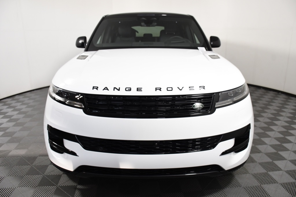 2025 Land Rover Range Rover Sport SE photo 10