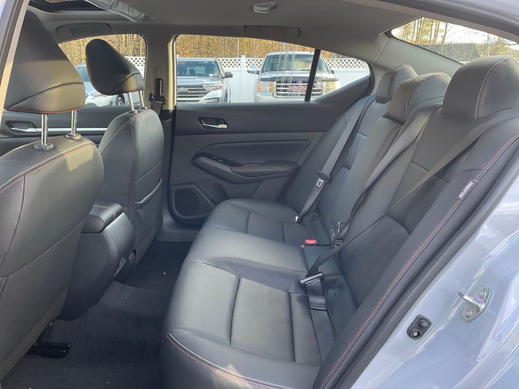 2025 Nissan Altima 2.5 SR photo 27