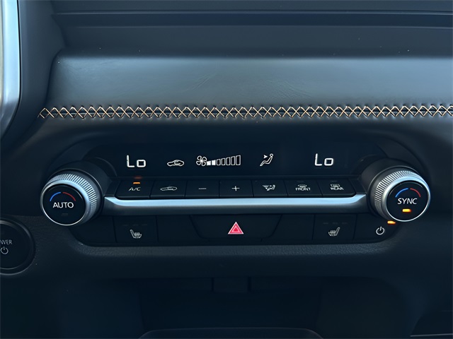 2025 Mazda CX-50 Premium photo 13