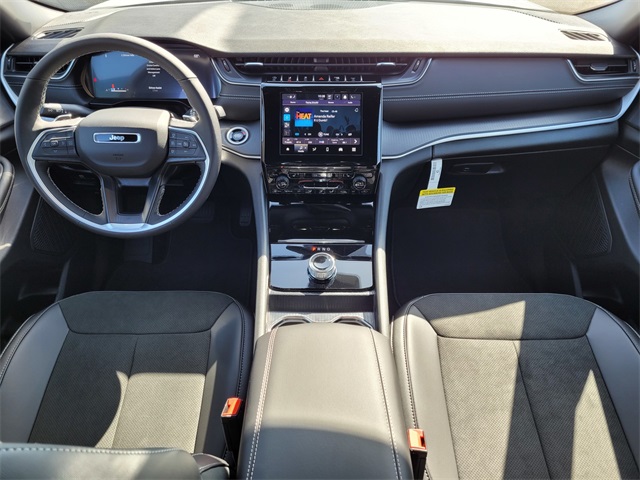 2025 Jeep Grand Cherokee Altitude X photo 5