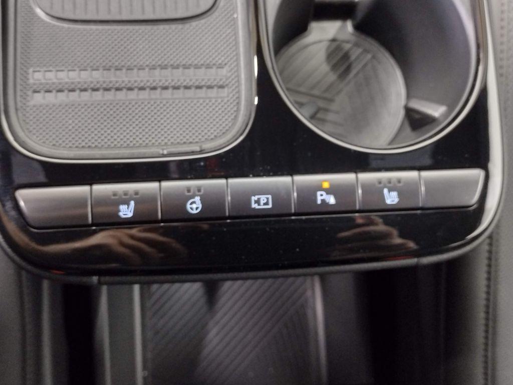 2025 Hyundai Ioniq 5 photo 28