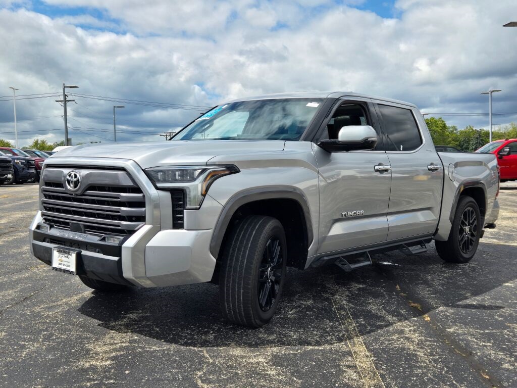 2023 Toyota Tundra Limited photo 2