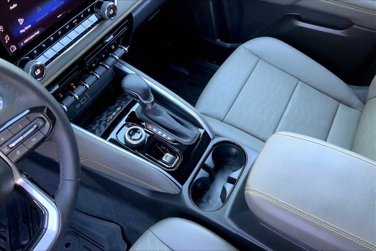 2023 Chevrolet Colorado ZR2 photo 15