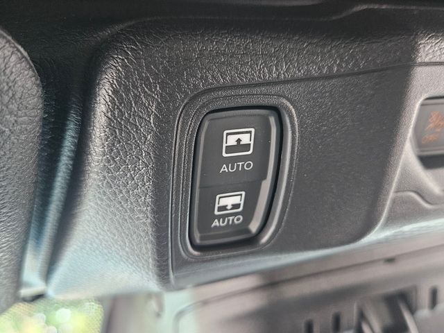 2025 Jeep Wrangler Rubicon photo 26