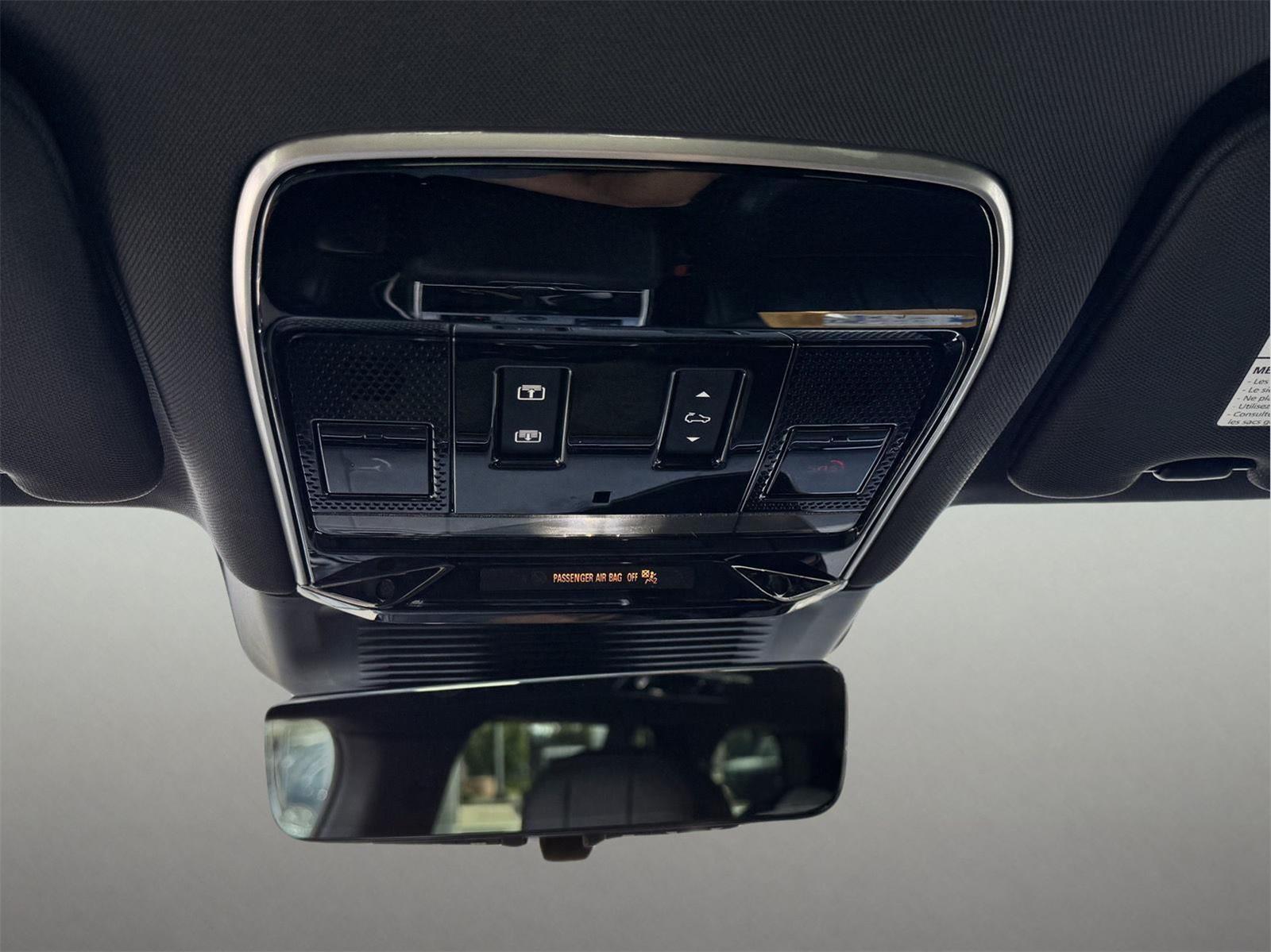 2023 Land Rover Range Rover SE photo 50