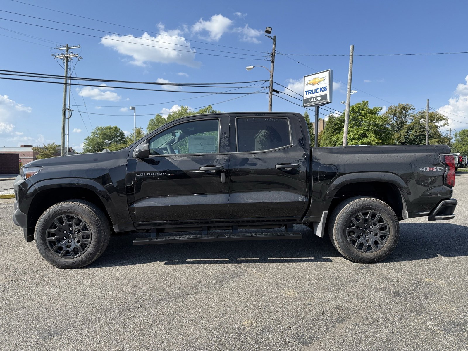 2026 Chevrolet Colorado Work Truck photo 3