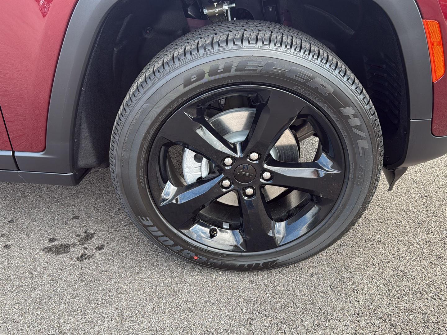 2025 Jeep Grand Cherokee Altitude X photo 12