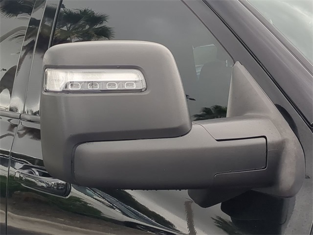 2024 Ram 3500 Laramie photo 11