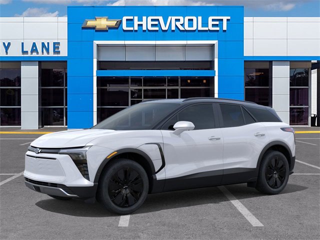 2026 Chevrolet Blazer EV photo 2
