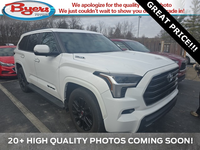 2025 Toyota Sequoia SR5's photo