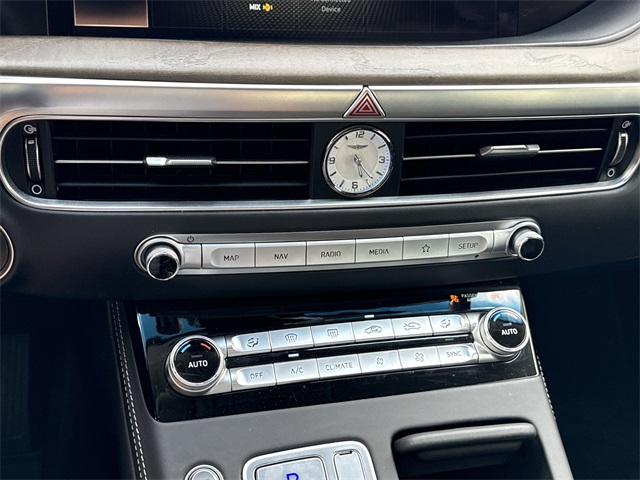 2020 Genesis G90 3.3T Premium photo 33