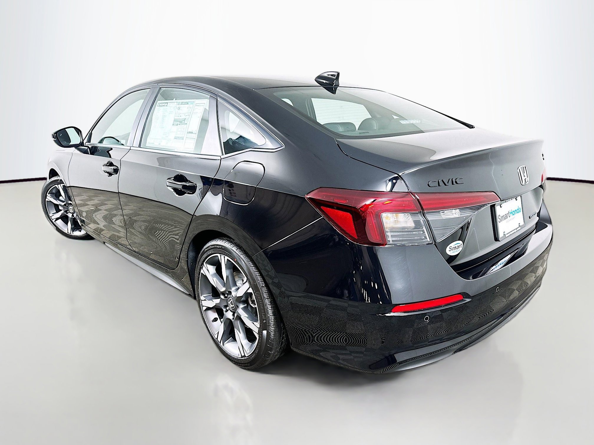 2026 Honda Civic Sport Touring Hybrid photo 3